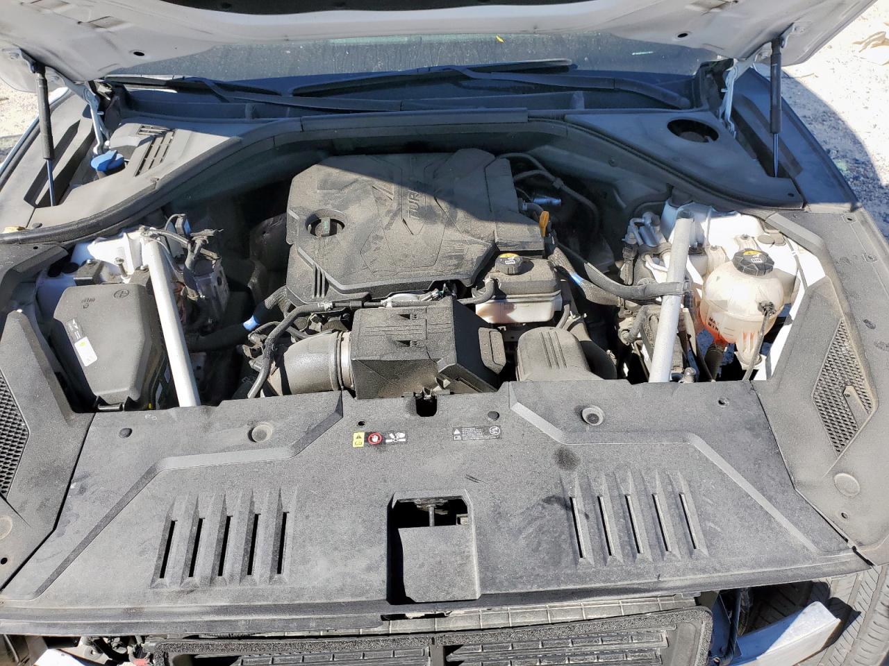 Genesis Gv70 Base Base Image 12