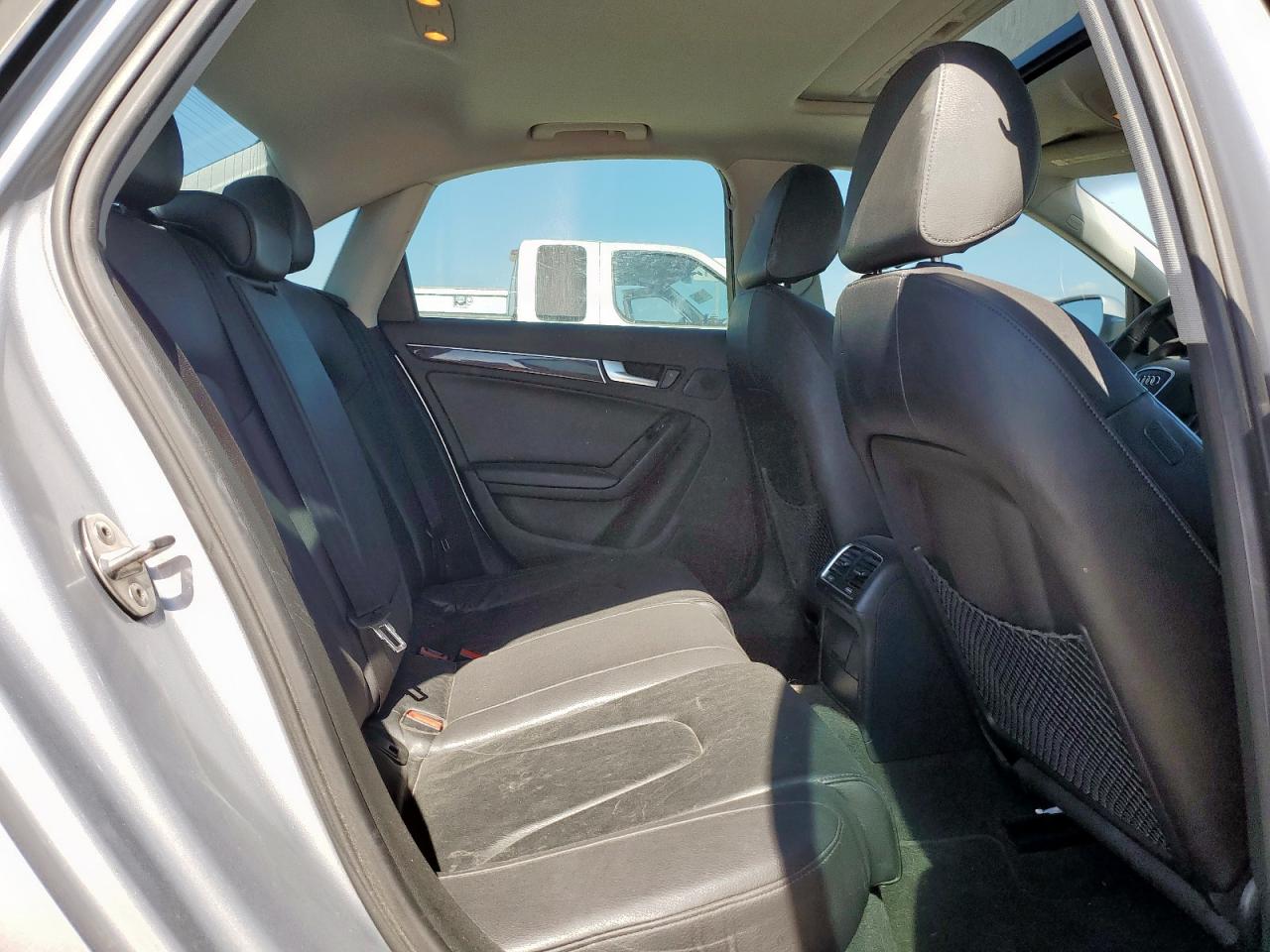 Audi A4 Premium Image 6