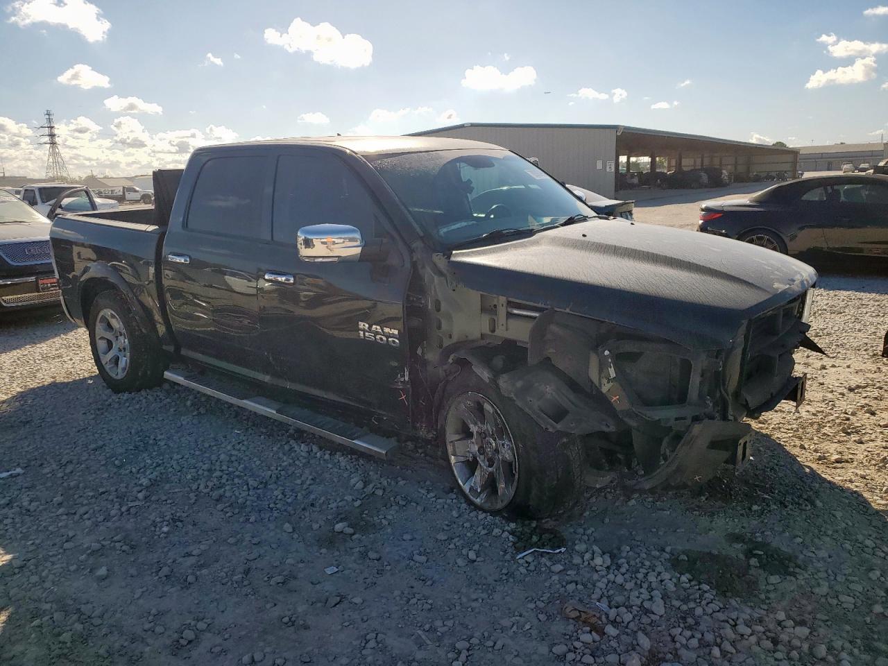 Ram 1500 Laramie Image 2