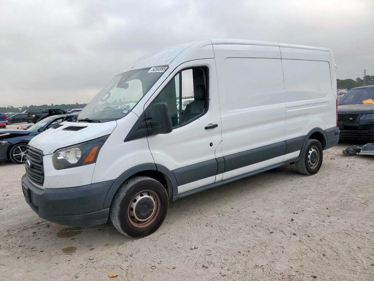 Ford Transit T-250 Image 1