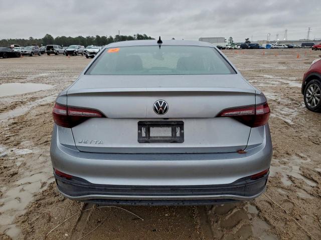 Volkswagen Jetta S Image 9