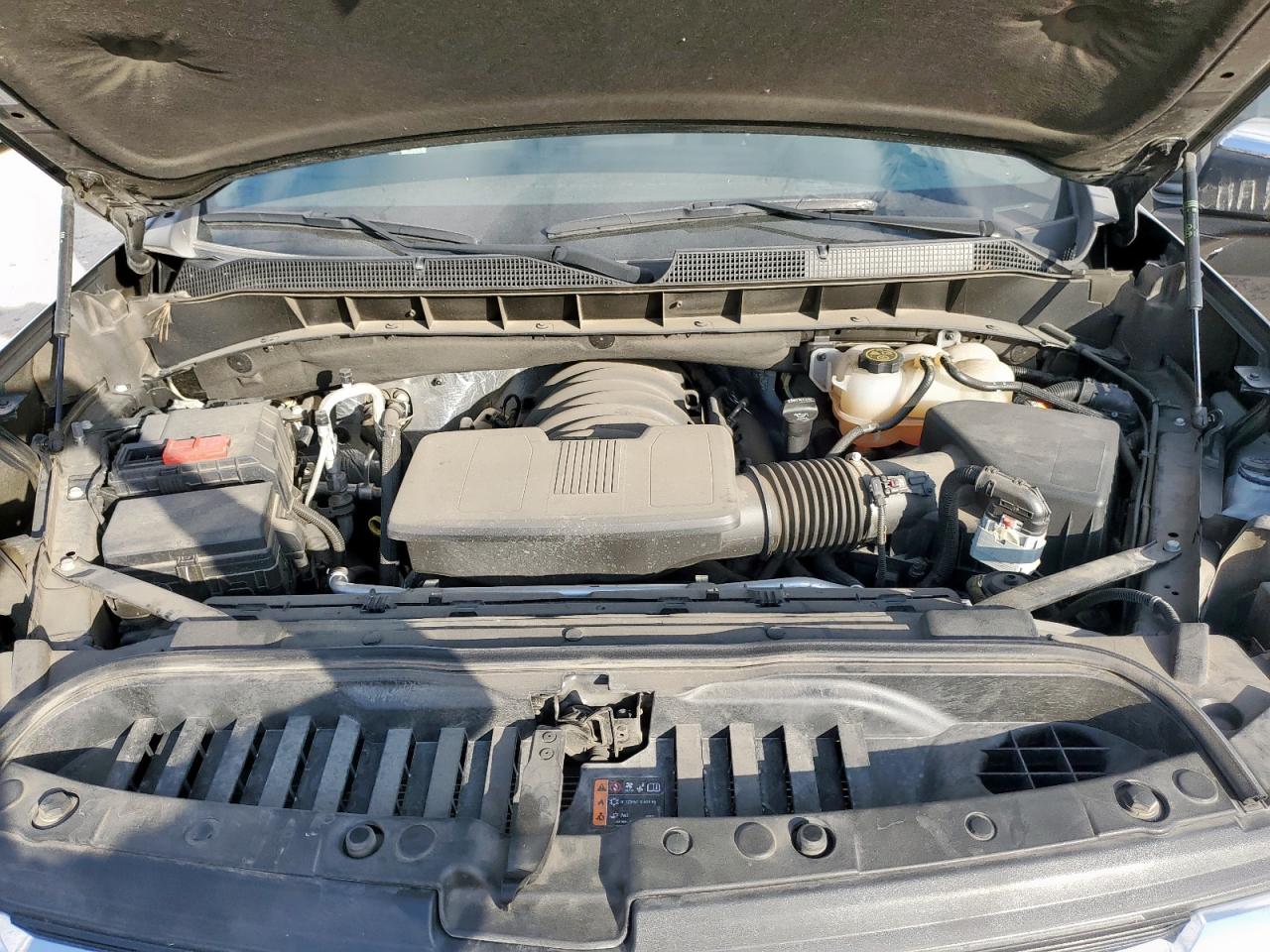 Chevrolet Silverado C1500 Lt Image 10