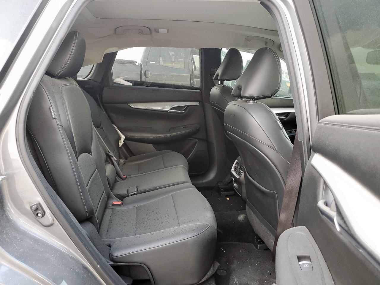 INFINITI Qx Luxe Image 7