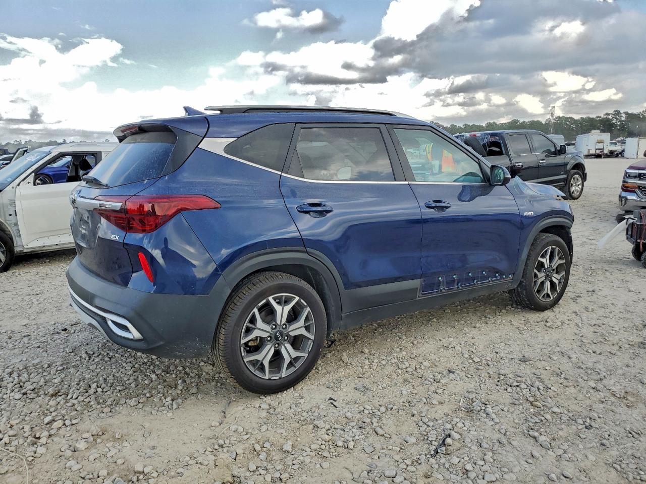 Kia Seltos Ex Image 6