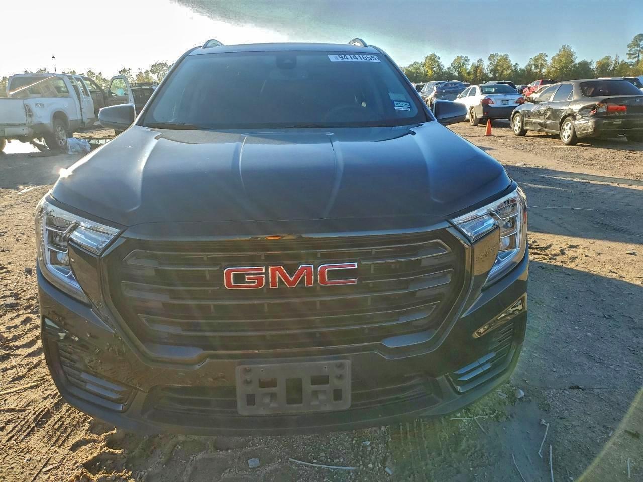 GMC Terrain Sle Image 3