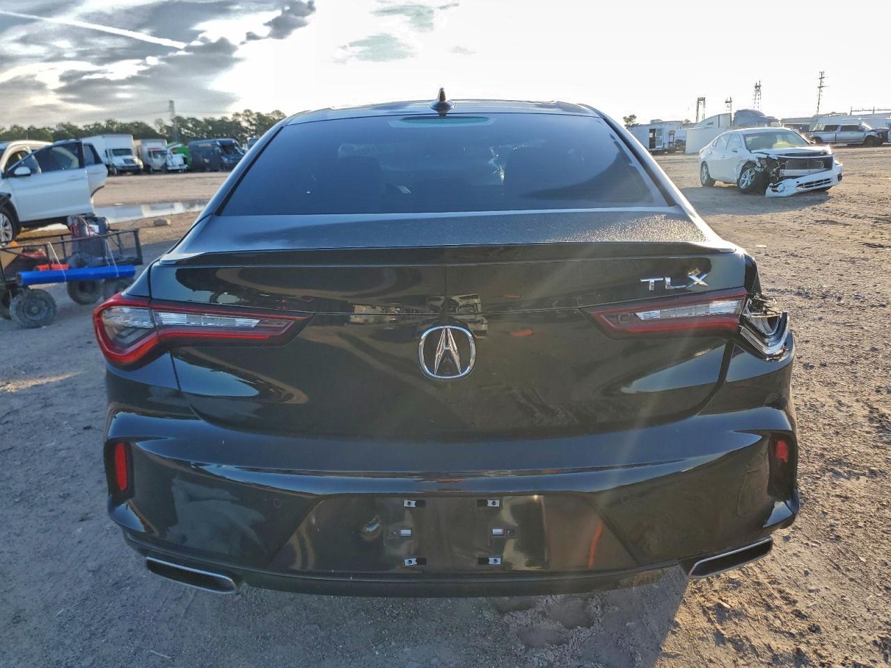 Acura TLX Technology Image 3