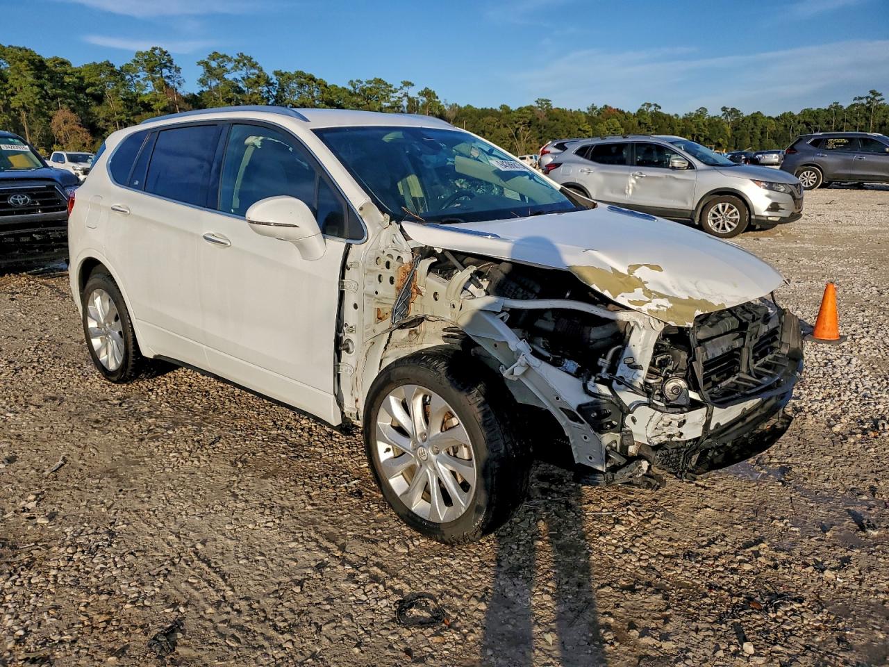 Buick Envision Premium Image 2