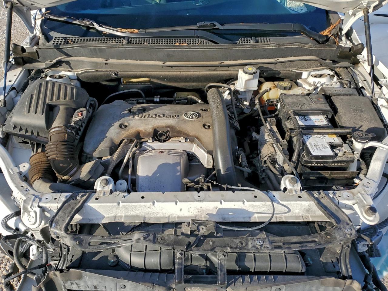 Buick Envision Premium Image 8