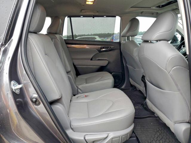 Toyota Highlander Limited Image 11