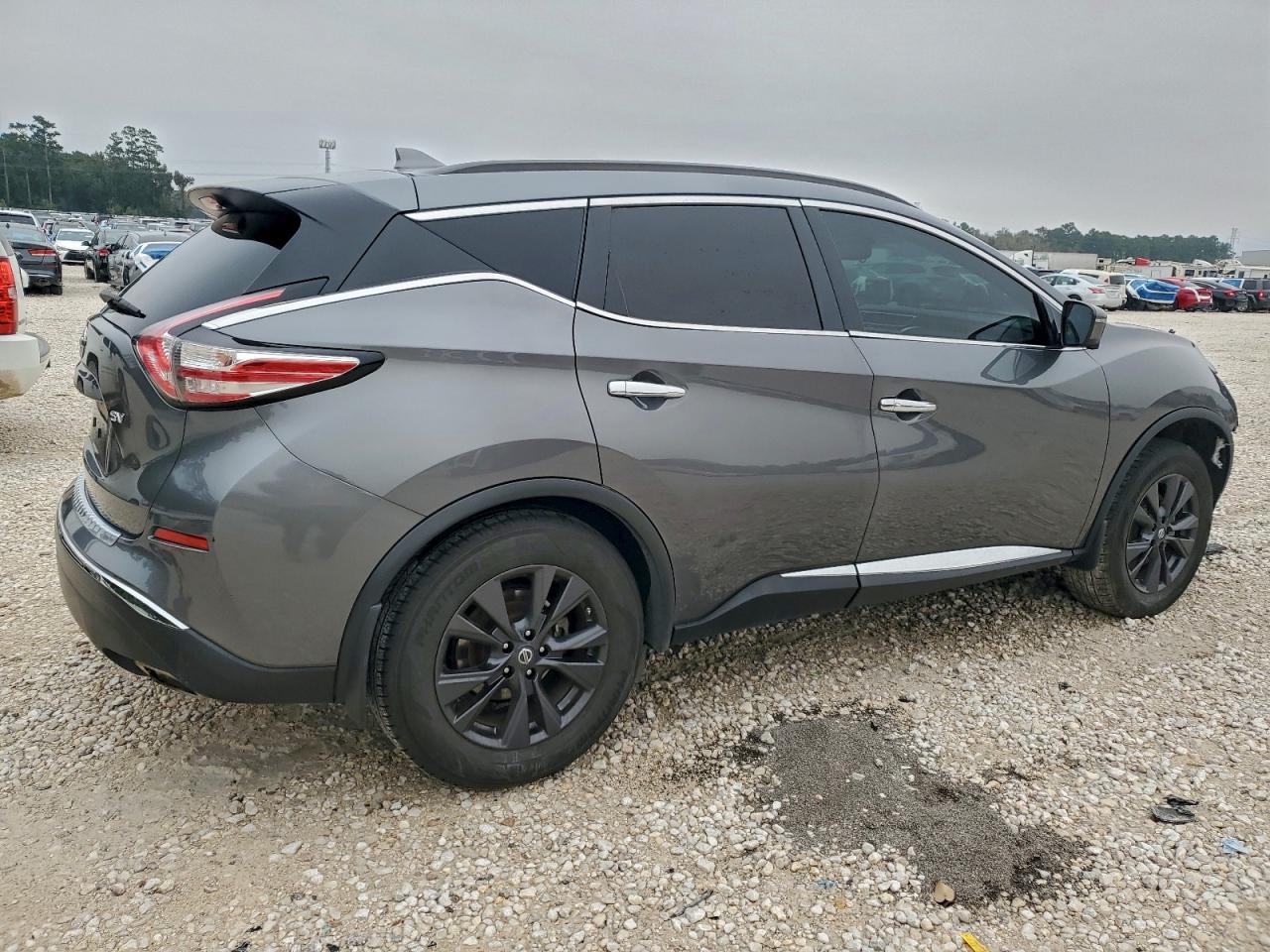 Nissan Murano S Image 12
