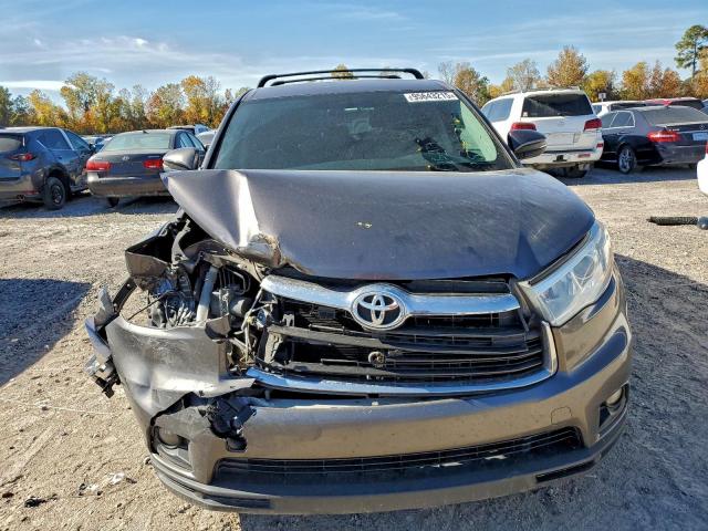 Toyota Highlander Le Image 2