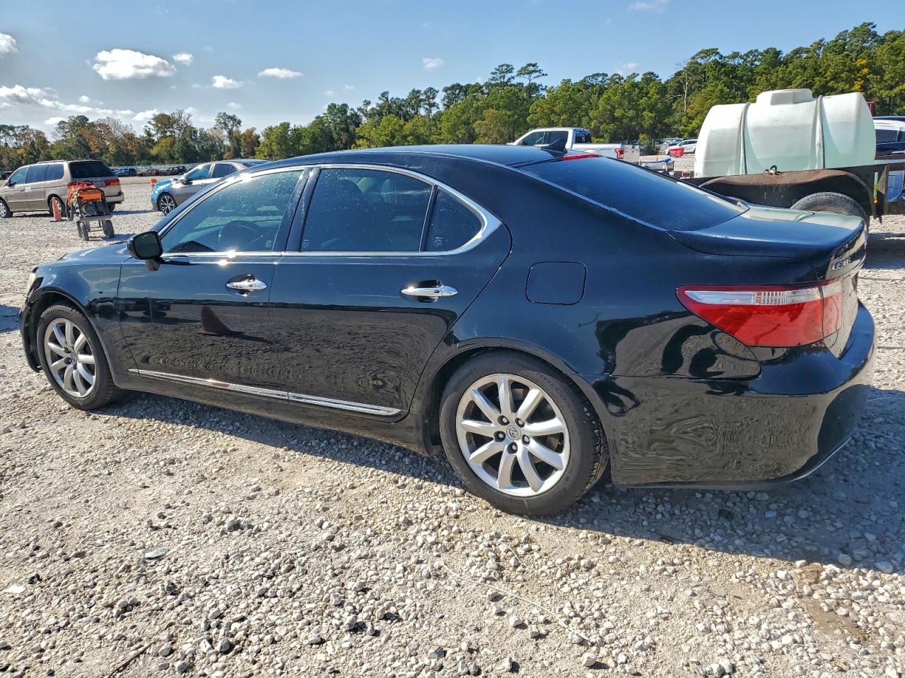 Lexus LS 460 Image 6