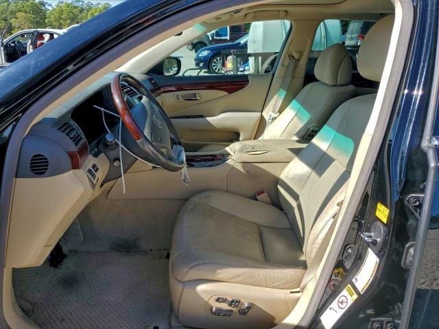 Lexus LS 460 Image 8