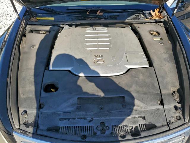 Lexus LS 460 Image 12