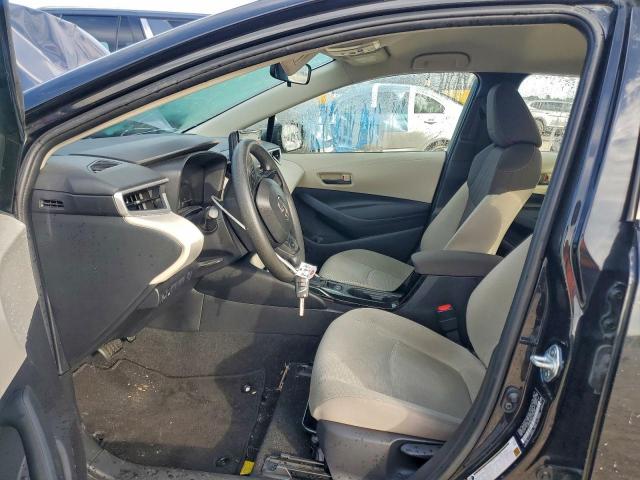 Toyota Corolla Le Image 6