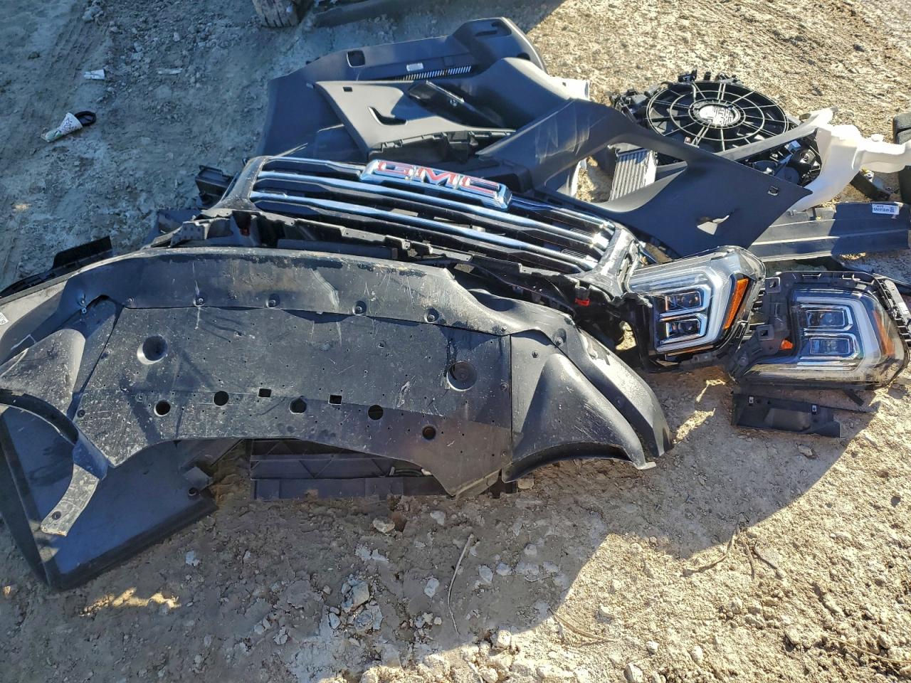 GMC Terrain Elevation Image 8