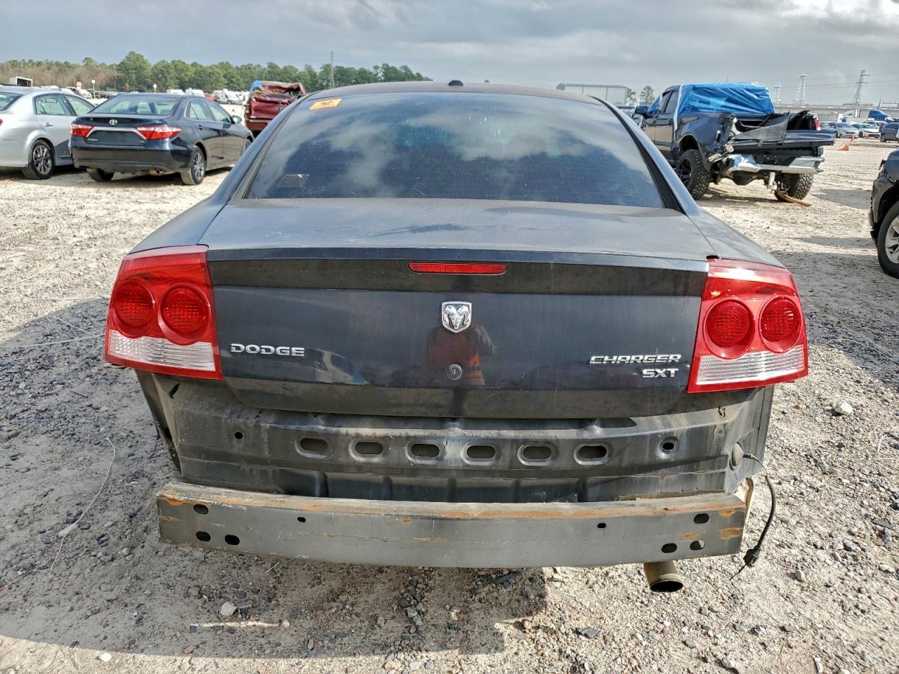 Dodge Charger Sxt Image 3