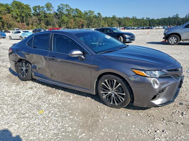 Toyota Camry L Image 12