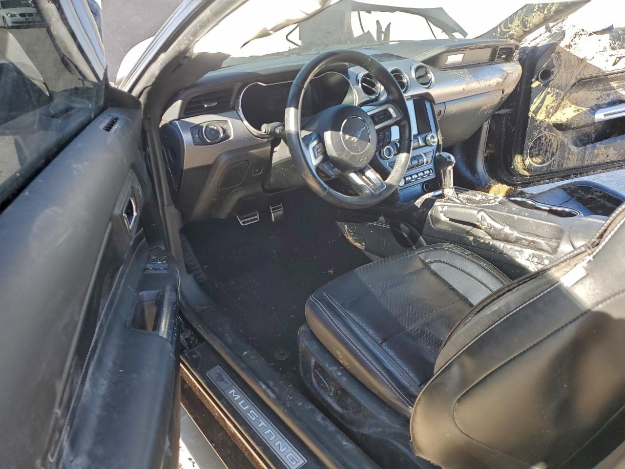 Ford Mustang Gt Image 4