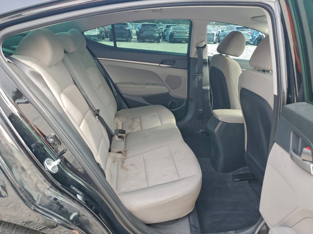 Hyundai ELANTRA Se Image 5