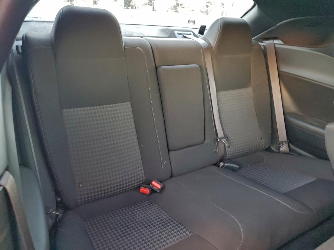 Dodge Challenger R/t Scat Pack Image 13