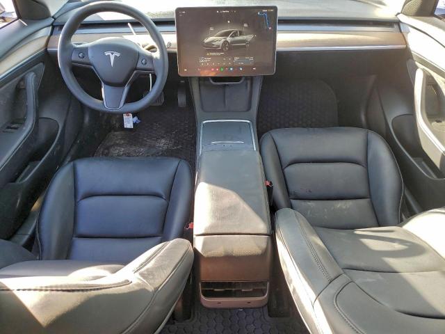 Tesla Model 3 Image 9