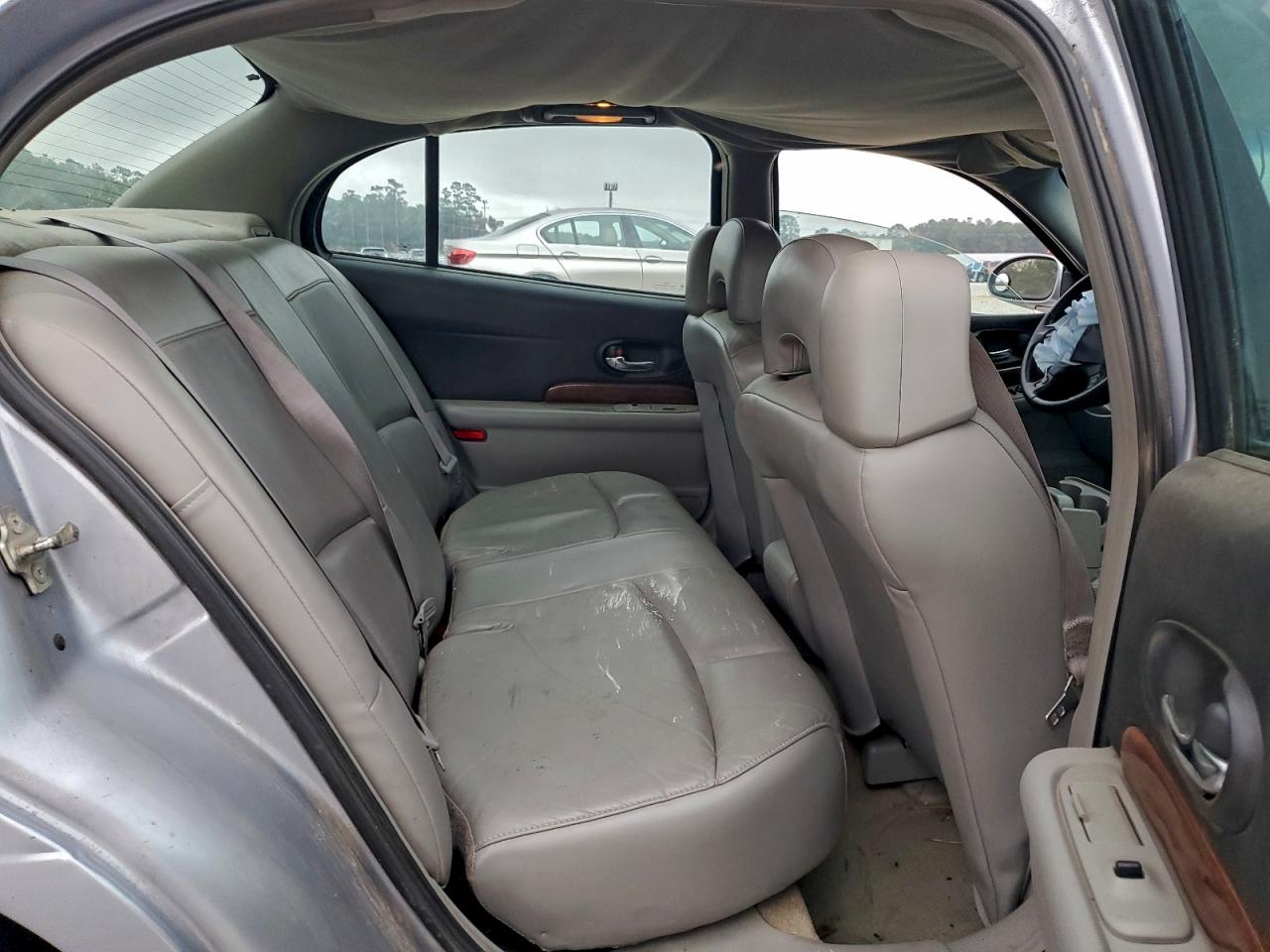 Buick LeSabre Custom Image 12