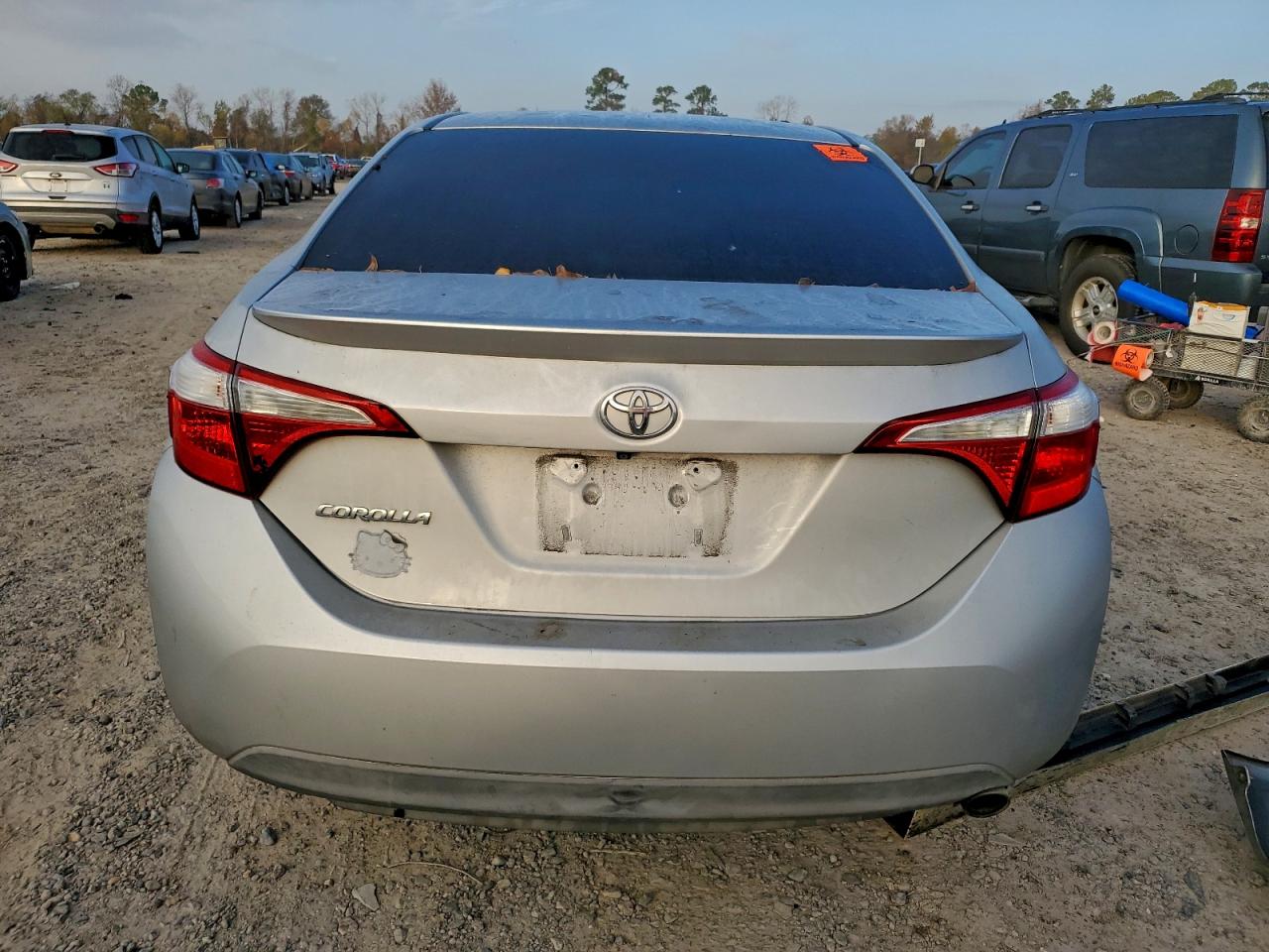 Toyota Corolla L Image 9