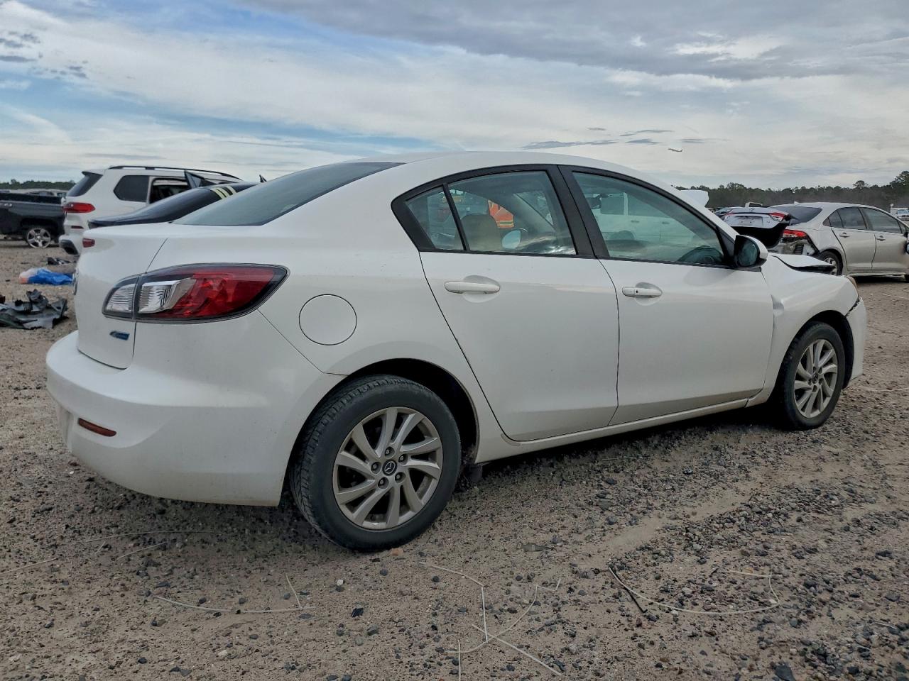 Mazda 3 I Image 10