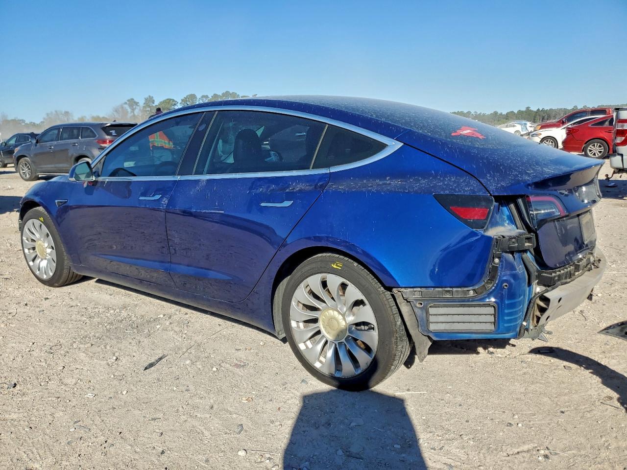 Tesla Model 3 Image 5
