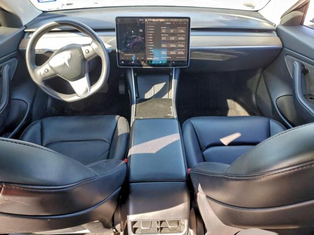 Tesla Model 3 Image 12
