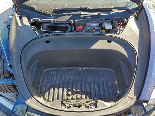 Tesla Model 3 Image 13