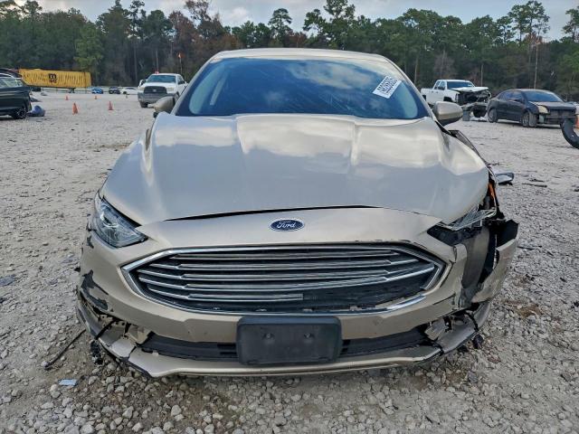 Ford Fusion Se Image 5