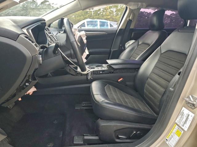 Ford Fusion Se Image 6