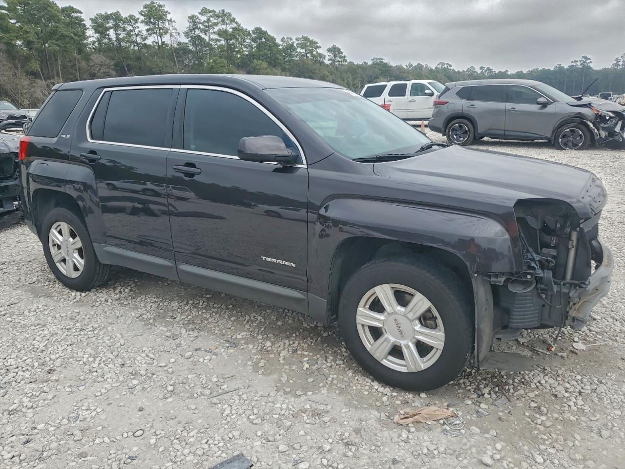 GMC Terrain Sle Image 3