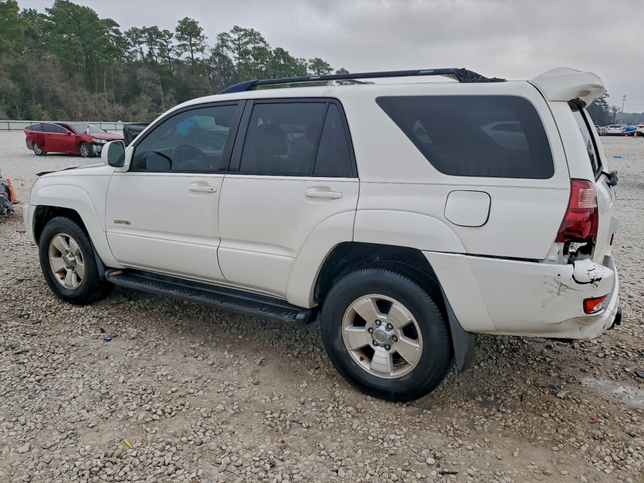 Toyota 4Runner Limited Image 3