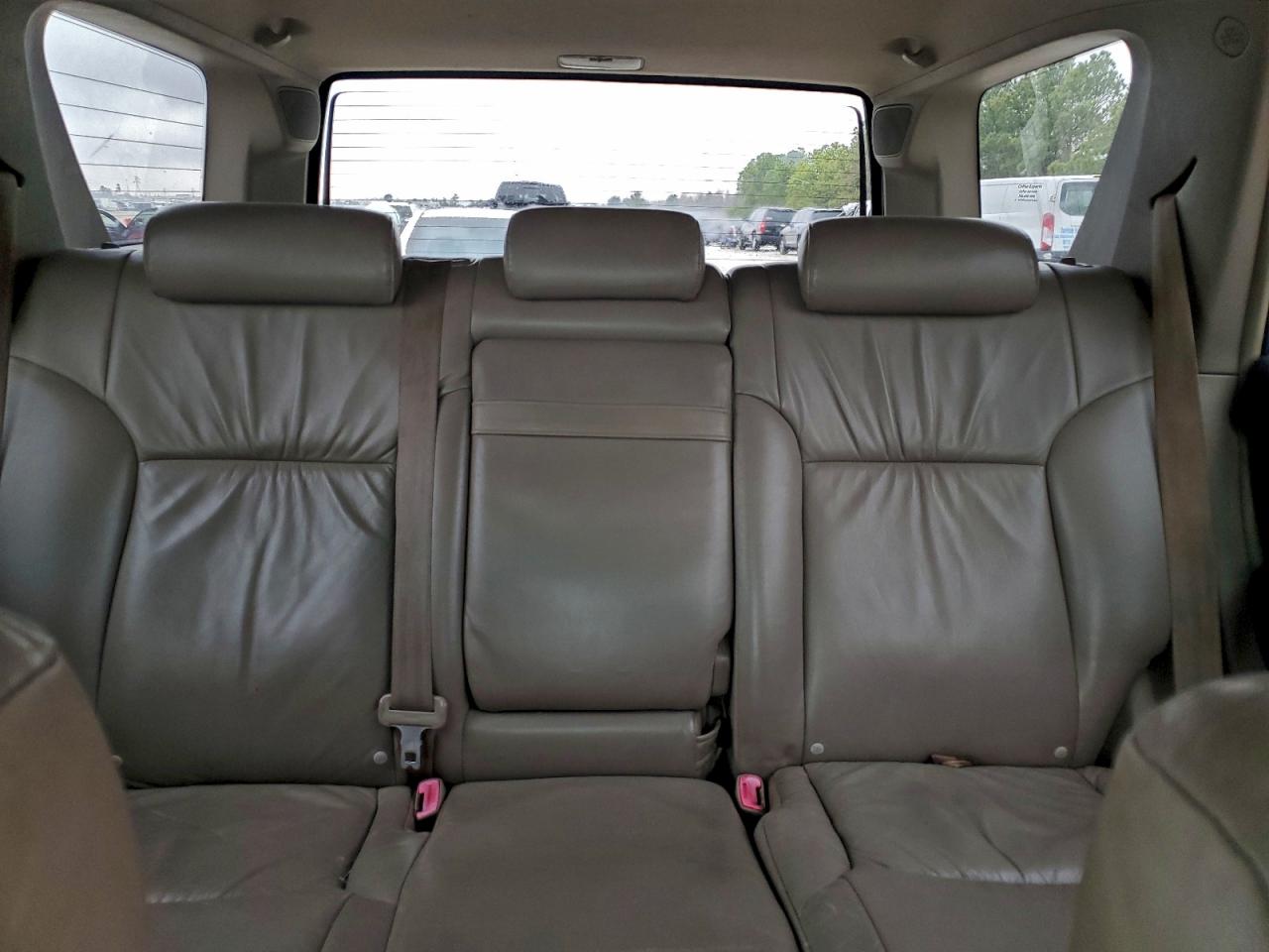 Toyota 4Runner Limited Image 9