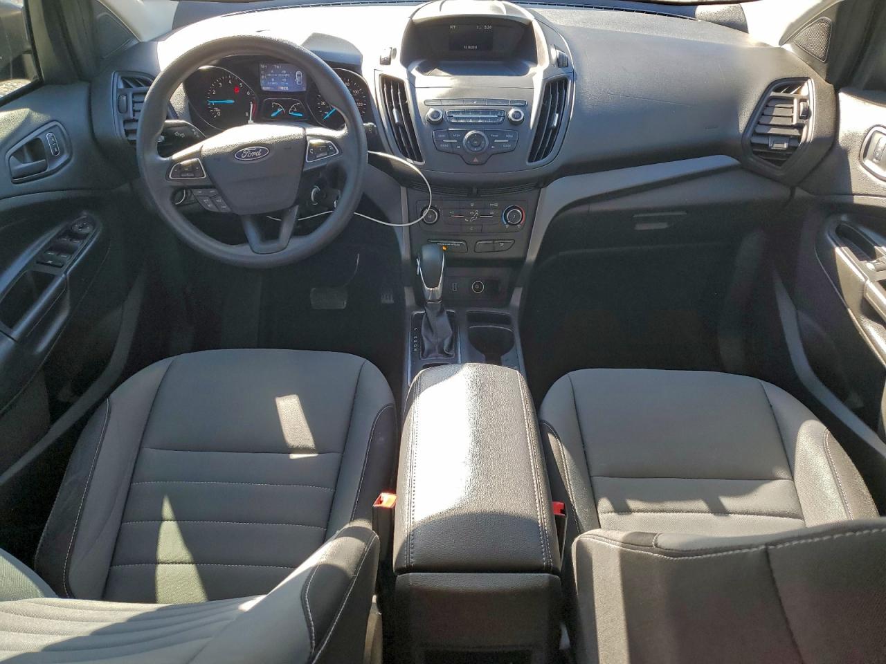 Ford Escape S Image 6