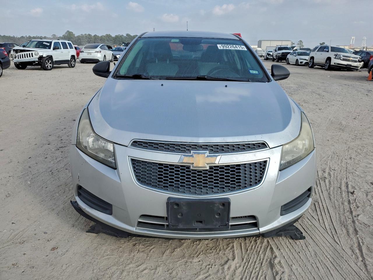 Chevrolet Cruze Ls Image 12