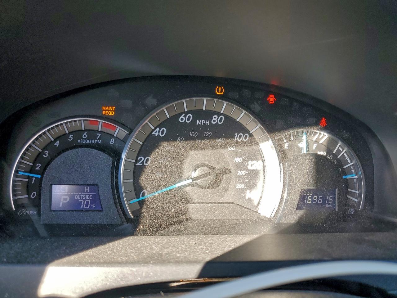 Toyota Camry Base Image 11