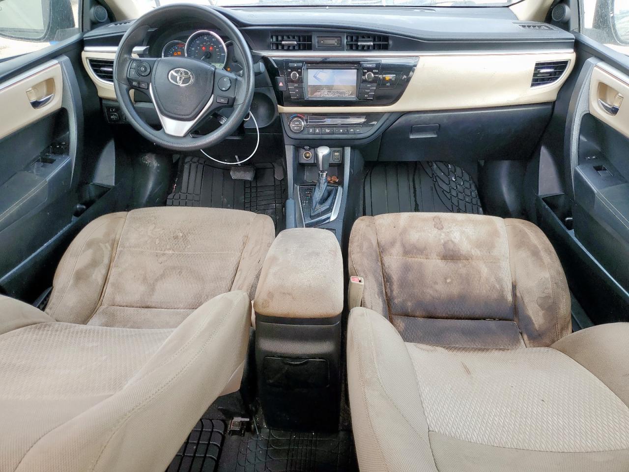 Toyota Corolla L Image 9