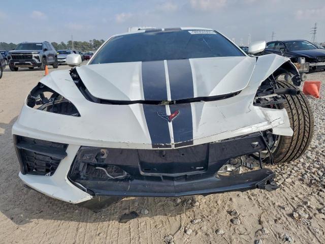 Chevrolet Corvette Stingray 2lt Image 8