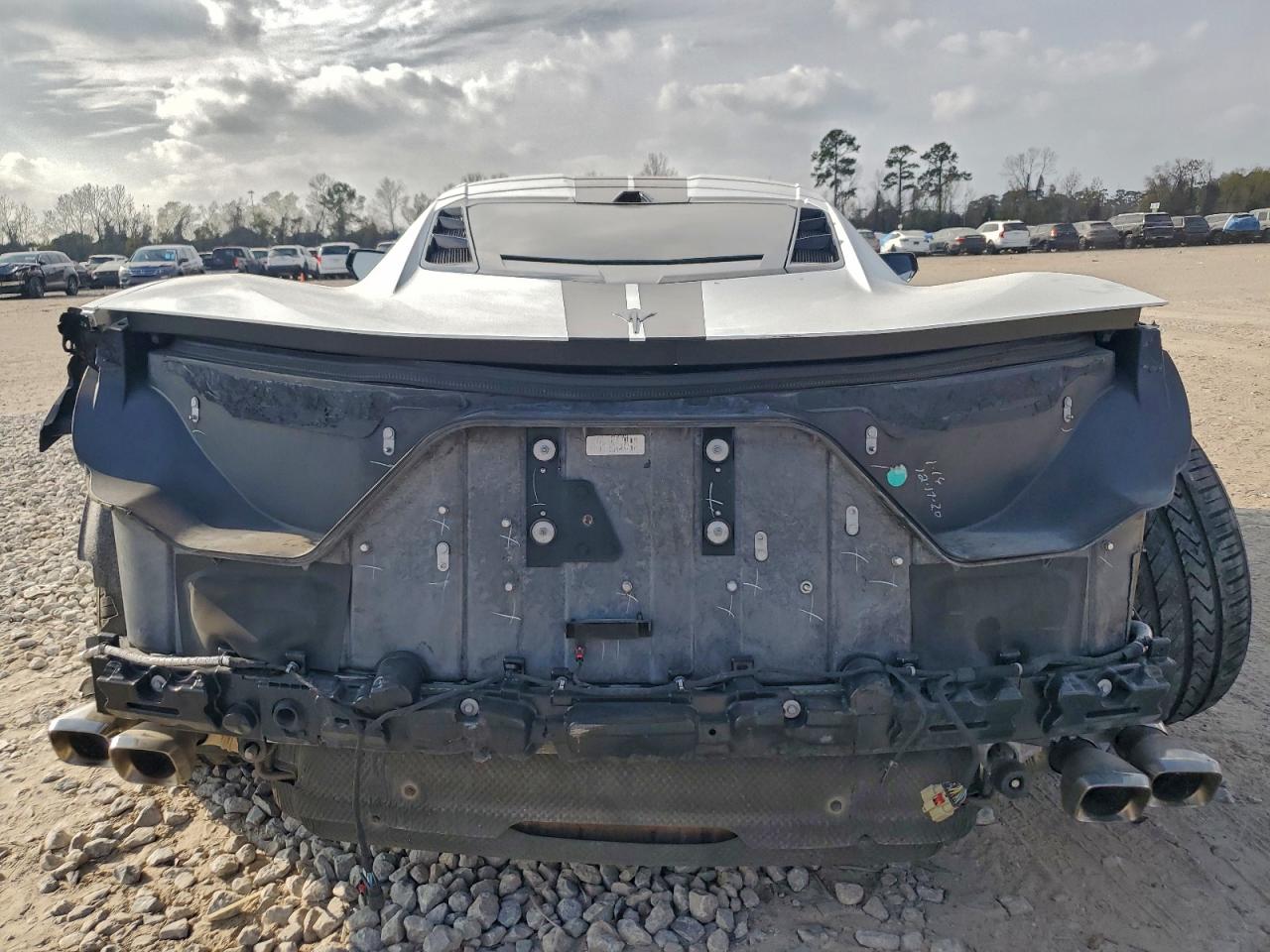 Chevrolet Corvette Stingray 2lt Image 2