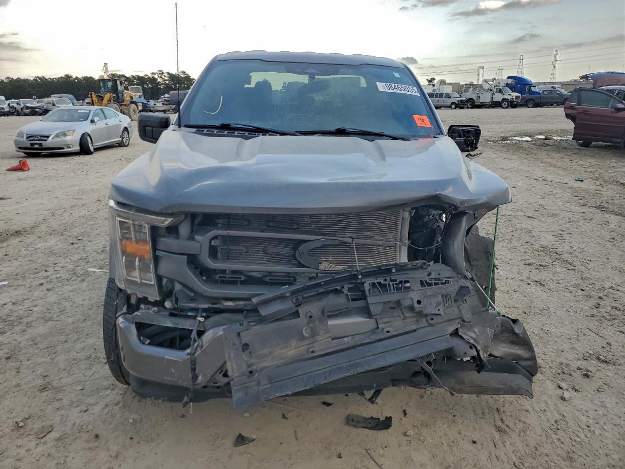 Ford F-150 Supercrew Image 10