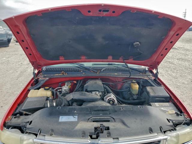 Chevrolet Silverado C1500 Image 10