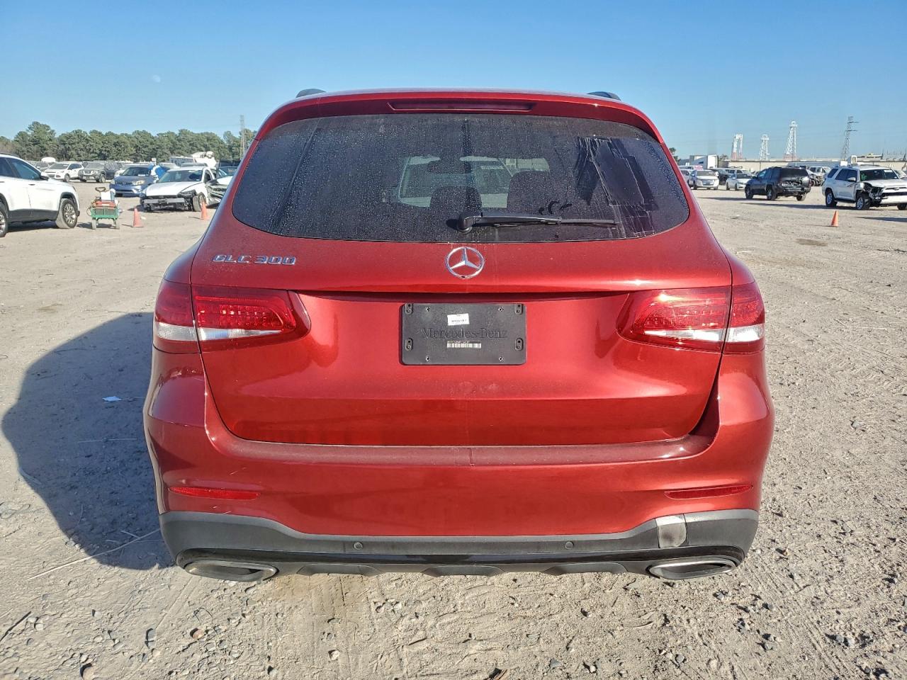 Mercedes-Benz GLC 300 Image 5