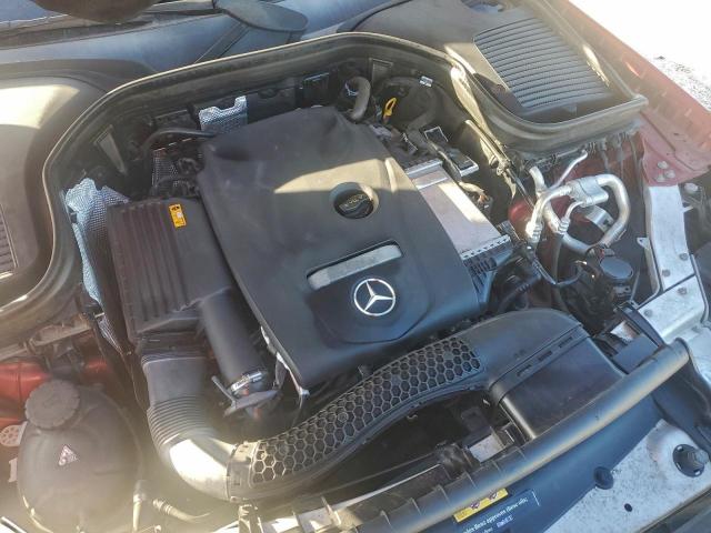 Mercedes-Benz GLC 300 Image 10