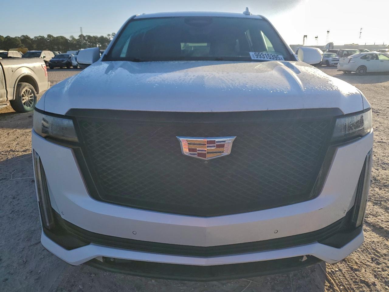 Cadillac Escalade Esv Sport Image 4