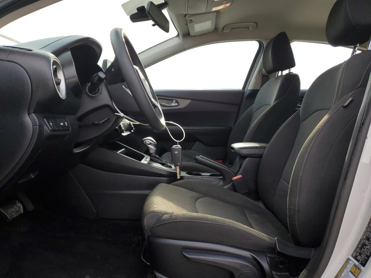 Kia Forte Fe Image 9