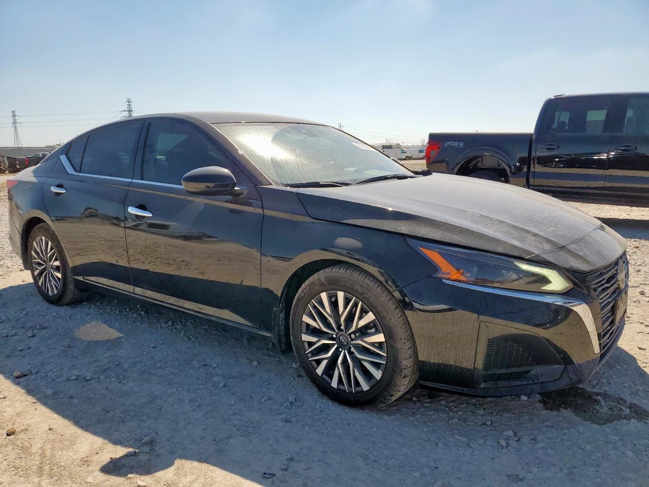 Nissan Altima Sv Image 4